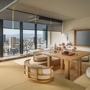 Four Seasons 5*, Osaka Japón
